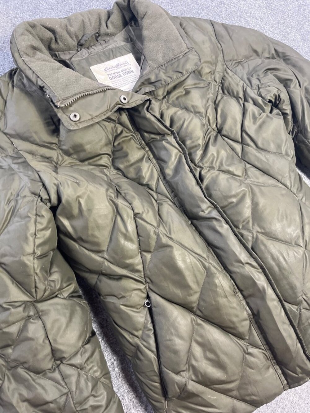 Eddie Bauer Green Quilted Goose Down Women's Jacket M Warm Outdoor Coat